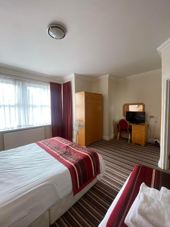 The Lawn Hotel Ридинг Экстерьер фото